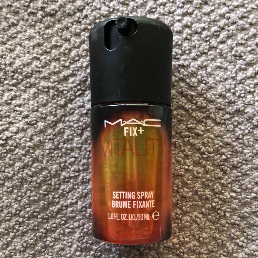 MAC Fix+ ‘Vitality’ Setting Spray NWOT